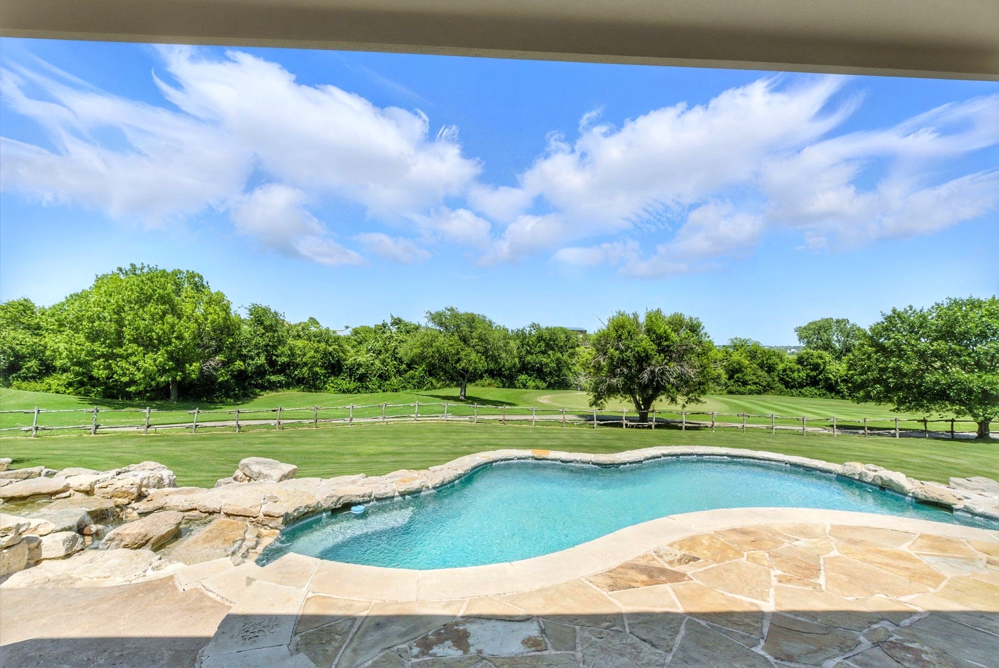 141 Pinnacle Peak Lane Weatherford TX 76087