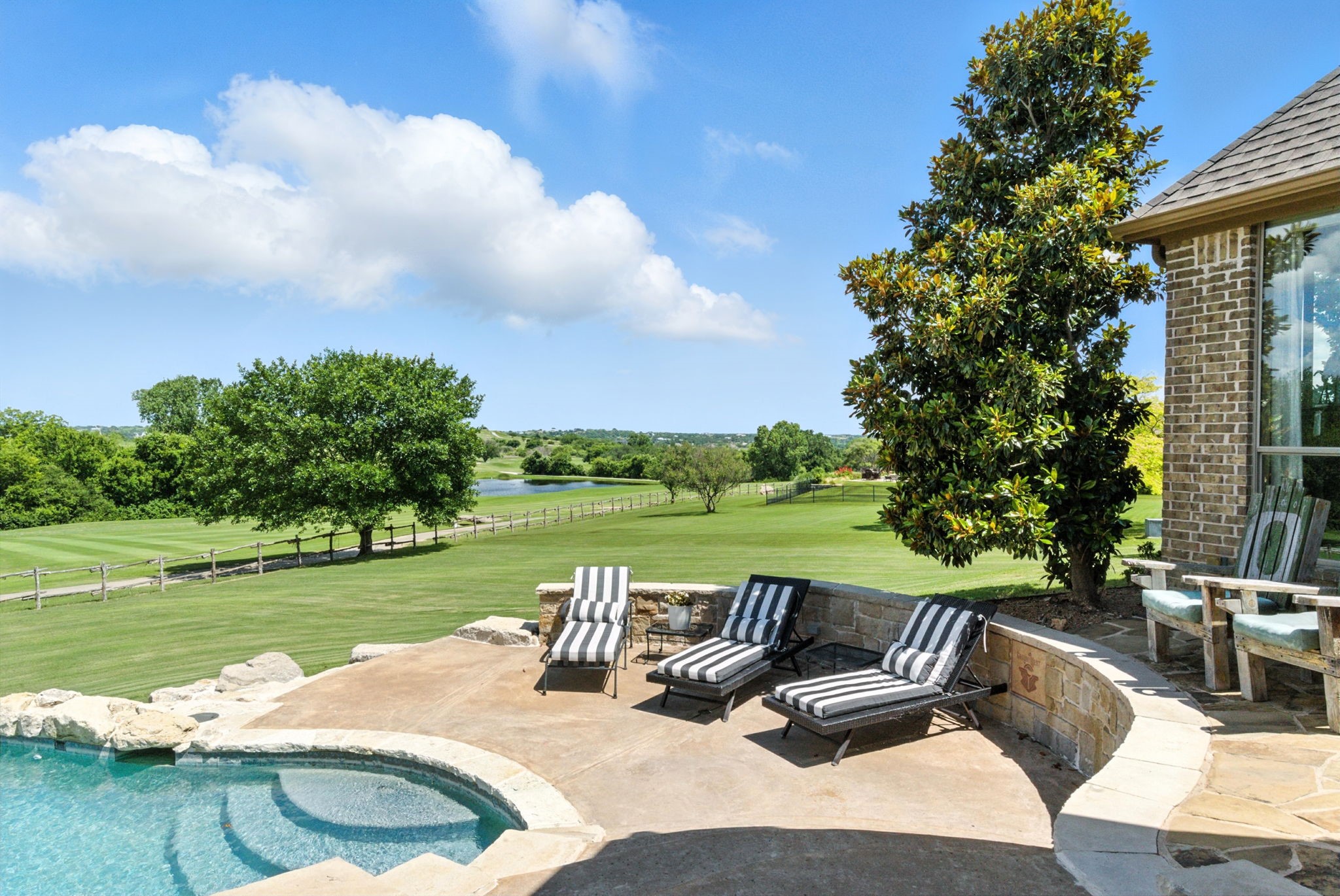 141 Pinnacle Peak Lane Weatherford TX 76087