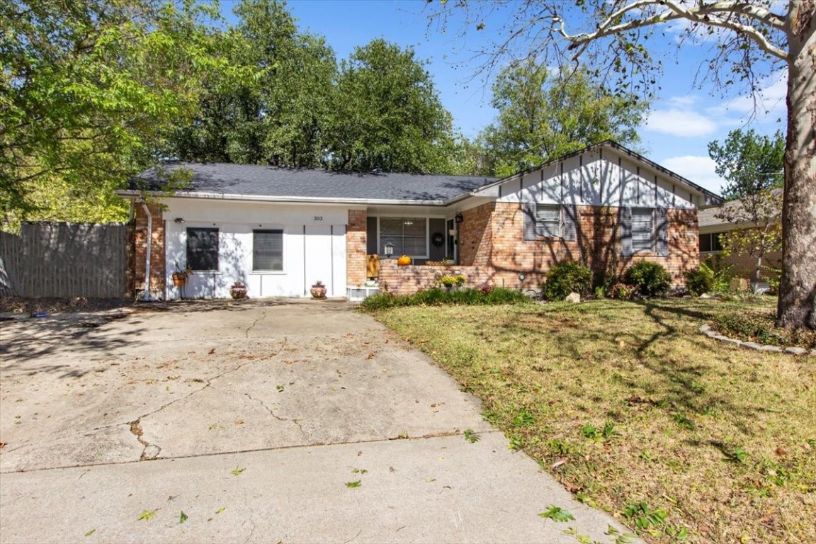303 Allenwood Drive Allen TX 75002