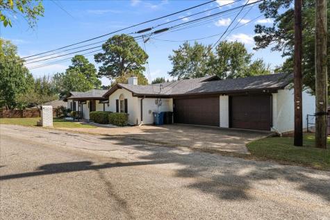 2002 W Lake Drive Gladewater TX 75647