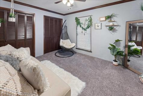 2002 W Lake Drive Gladewater TX 75647