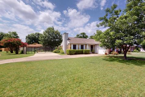 4562 Wild Rose Court Fort Worth TX 76137