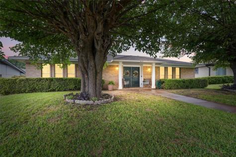 6015 Sunny Crest Lane Dallas TX 75241