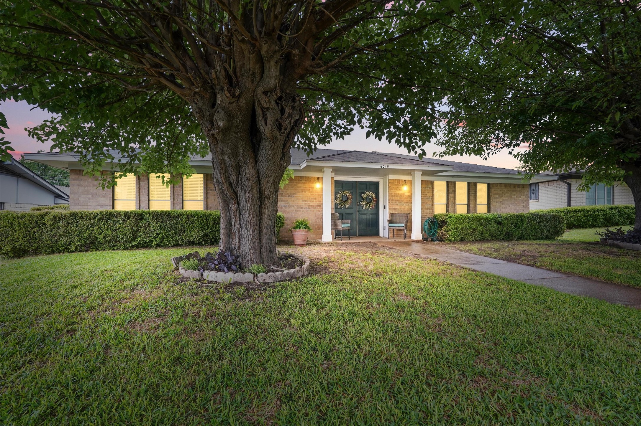 6015 Sunny Crest Lane Dallas TX 75241