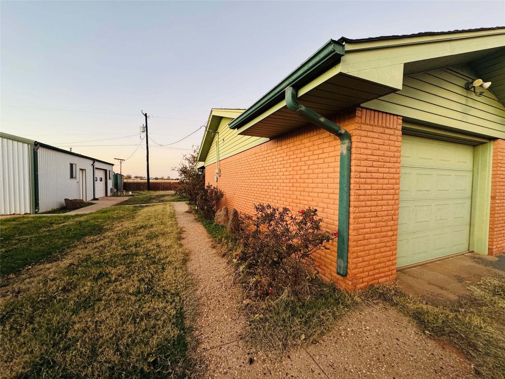 1111 E Sammy Baugh Avenue Rotan TX 79546
