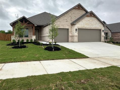 2001 Belle Lagos Lane Cleburne TX 76033