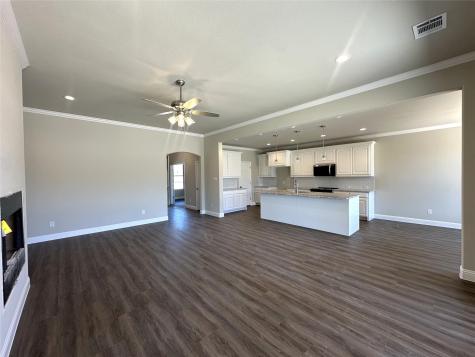 2001 Belle Lagos Lane Cleburne TX 76033