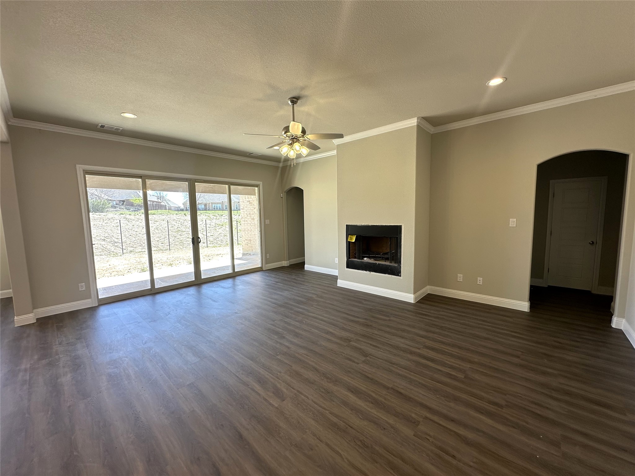 2001 Belle Lagos Lane Cleburne TX 76033