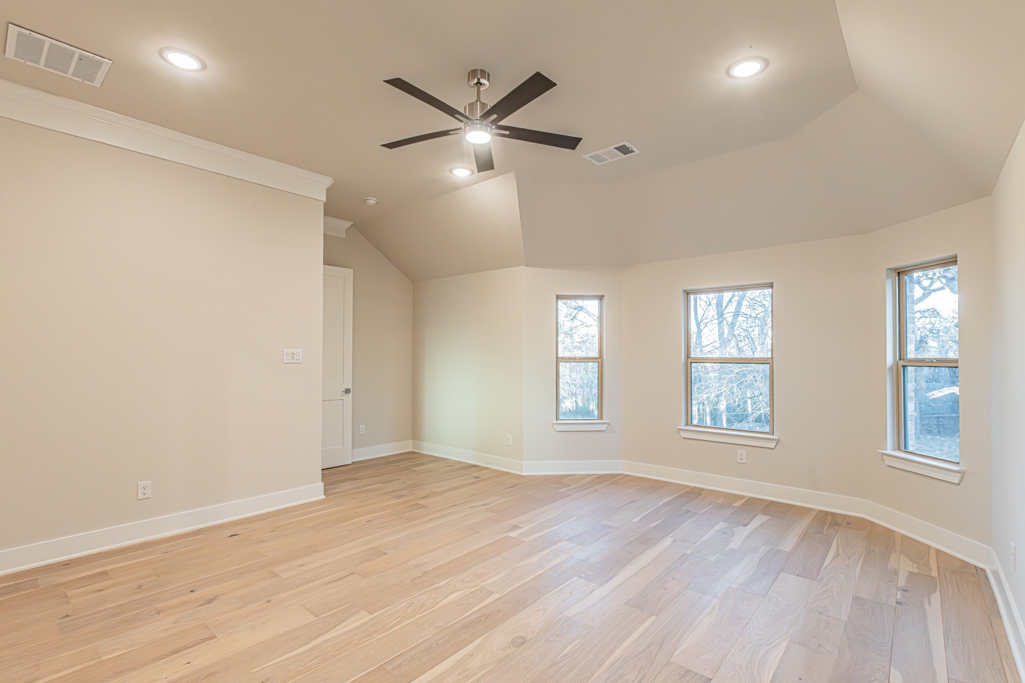 1617 Sea Breeze Court Azle TX 76020