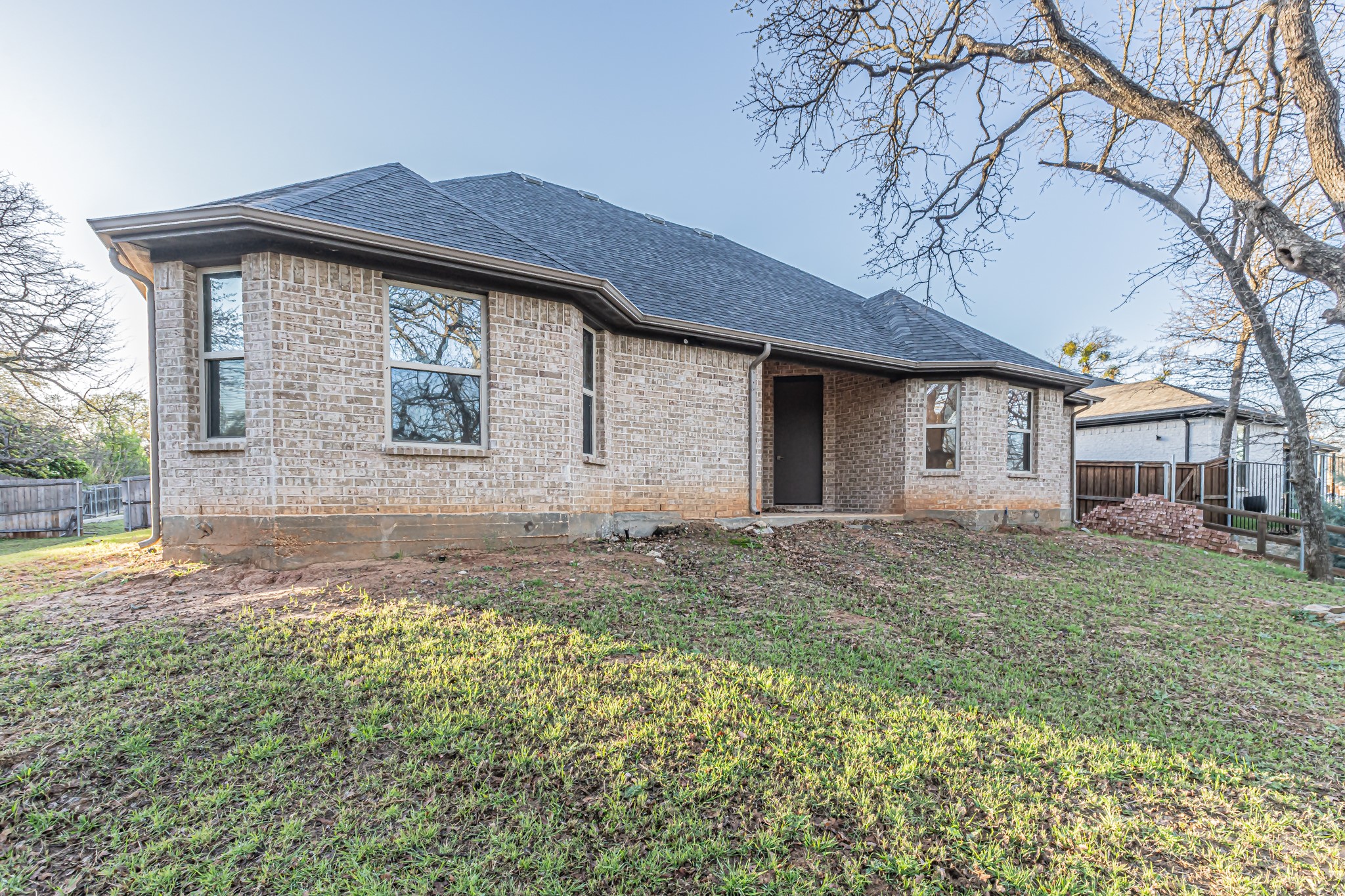 1617 Sea Breeze Court Azle TX 76020
