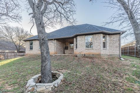 1617 Sea Breeze Court Azle TX 76020