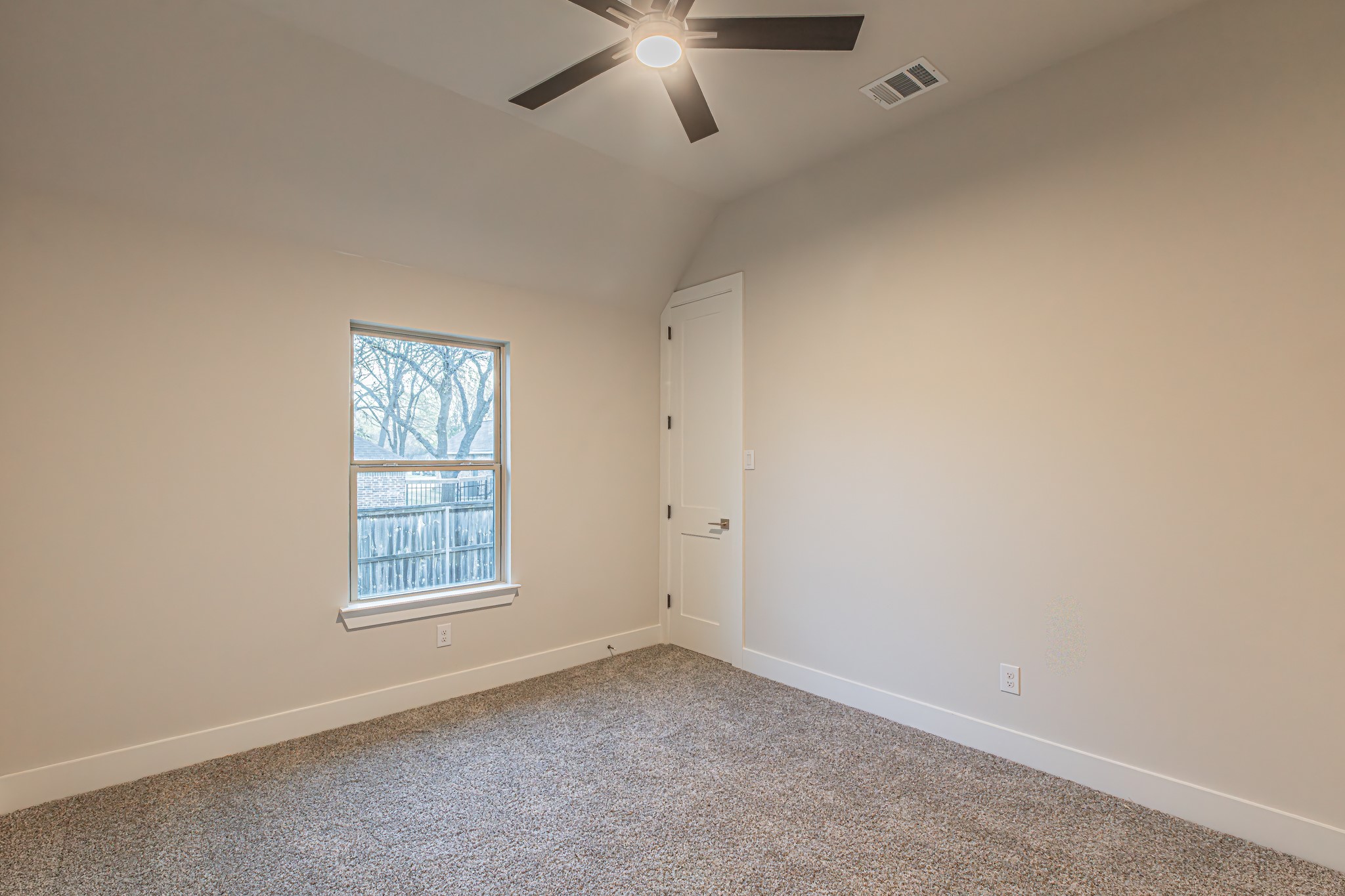 1617 Sea Breeze Court Azle TX 76020