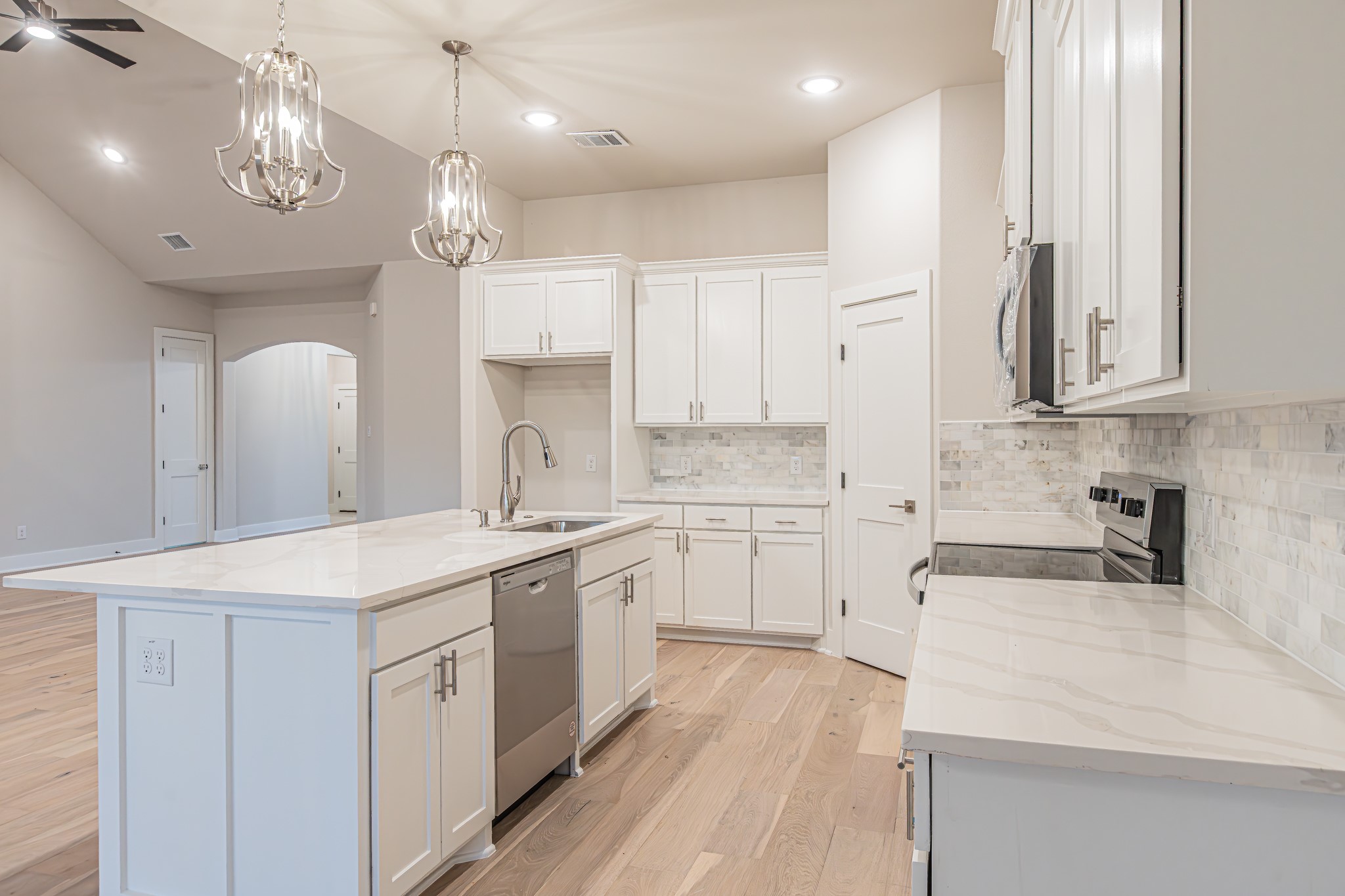 1617 Sea Breeze Court Azle TX 76020