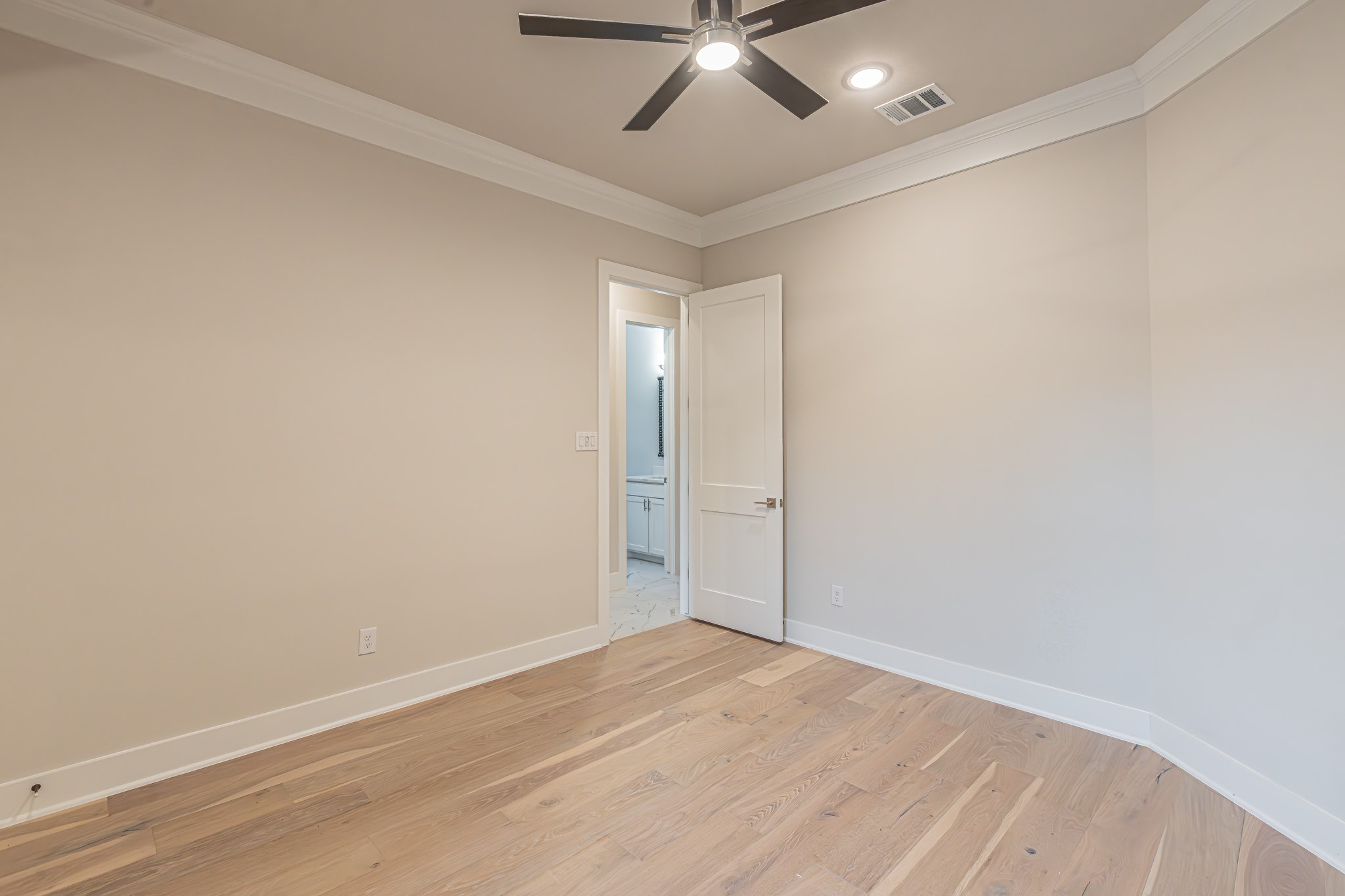 1617 Sea Breeze Court Azle TX 76020