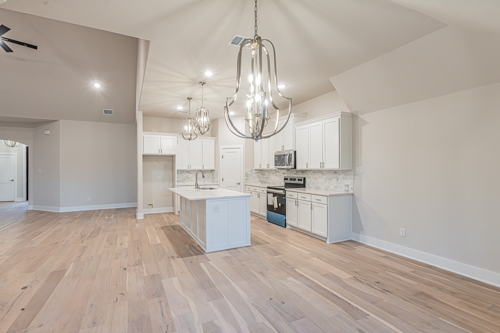 1617 Sea Breeze Court Azle TX 76020