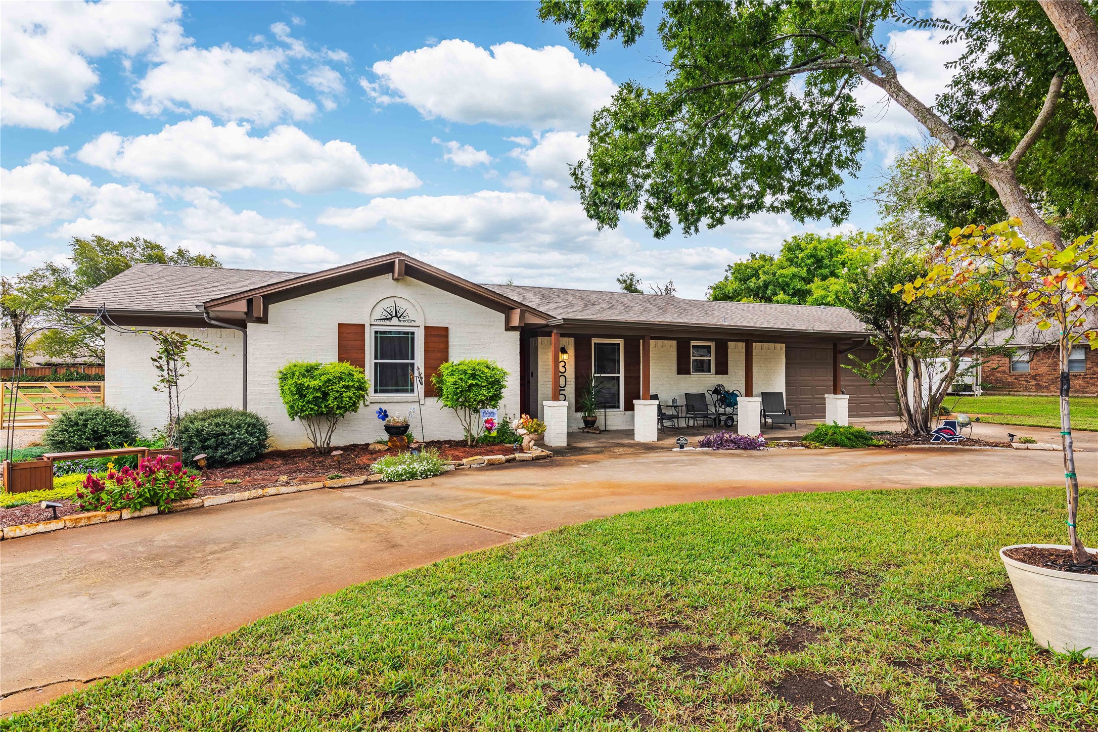 305 Janis Lane Krugerville TX 76227