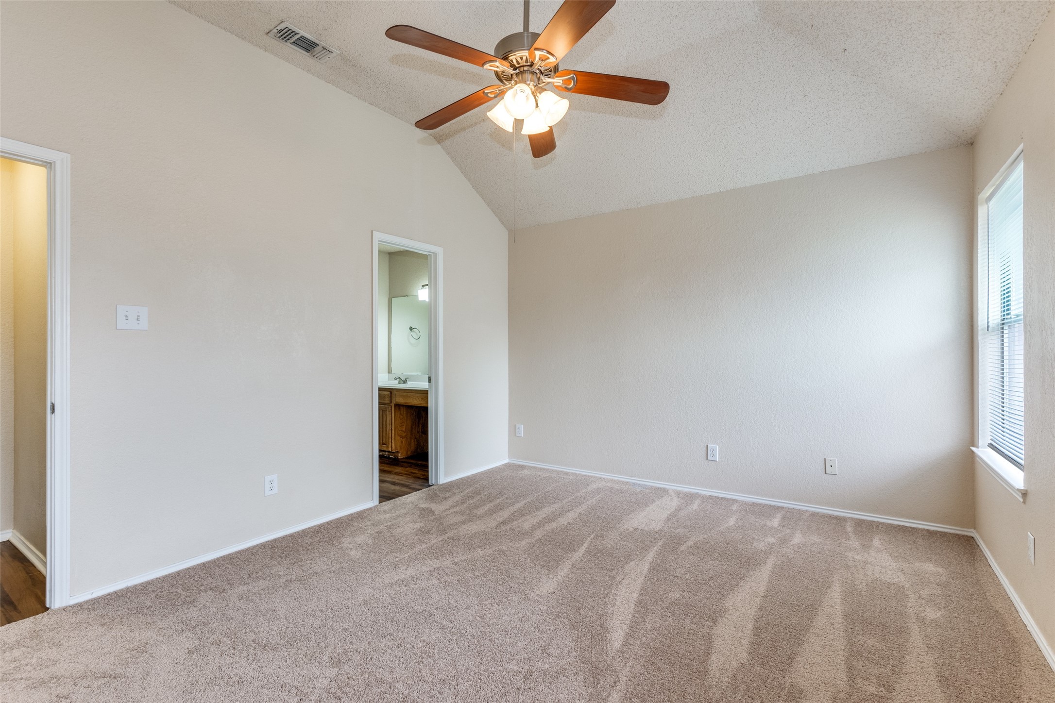 113 Saint James Court Rhome TX 76078