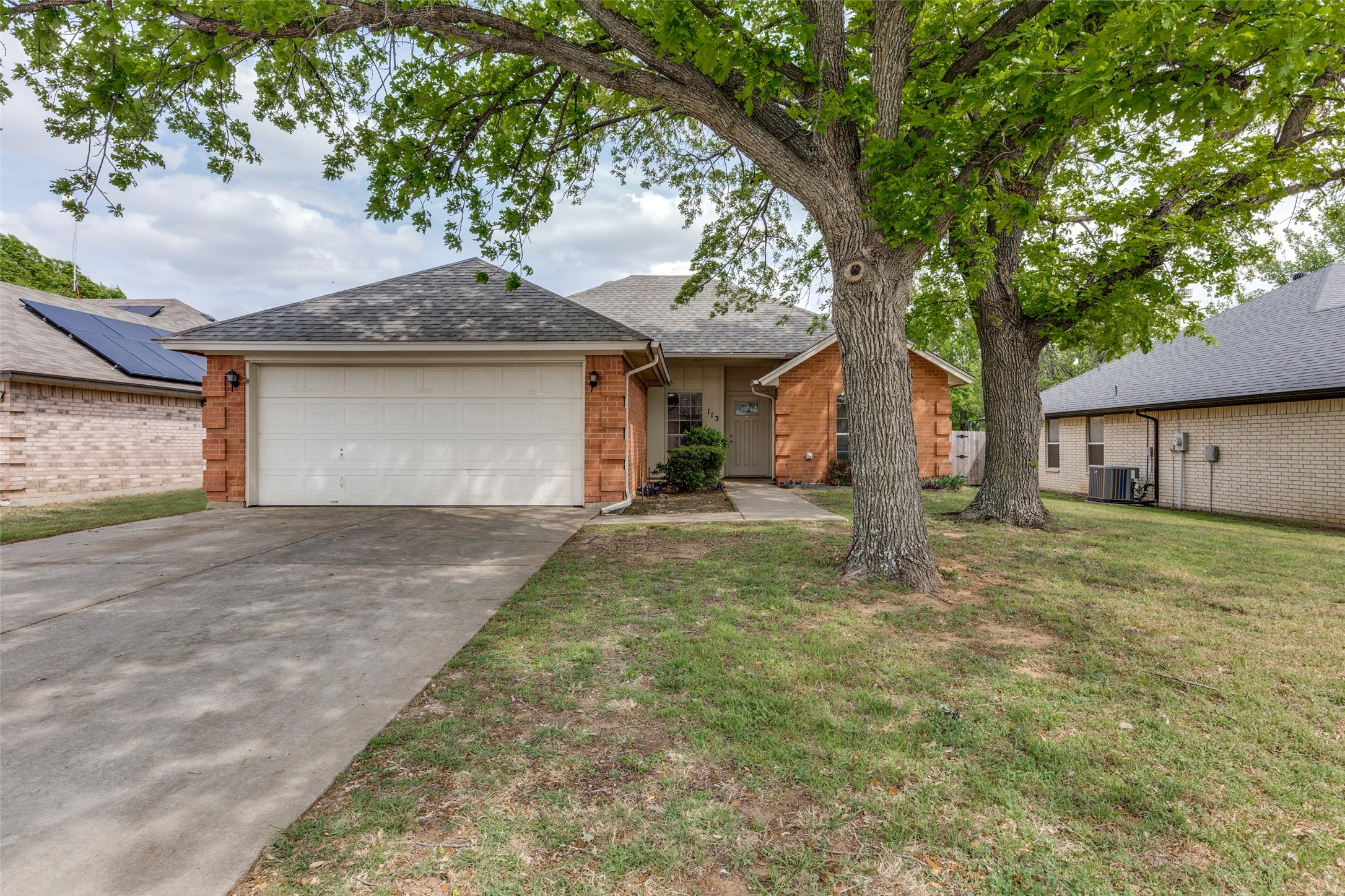 113 Saint James Court Rhome TX 76078
