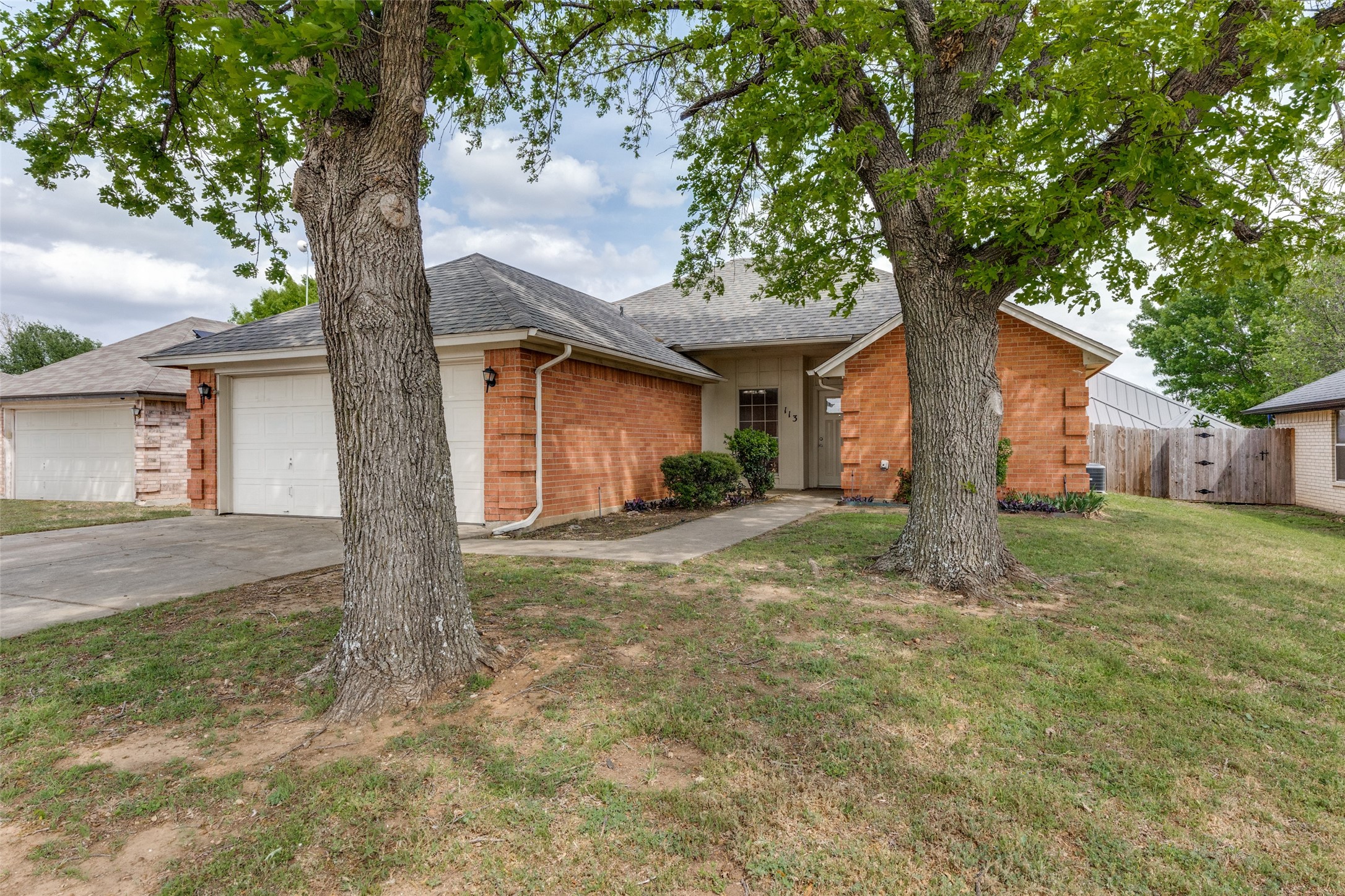 113 Saint James Court Rhome TX 76078