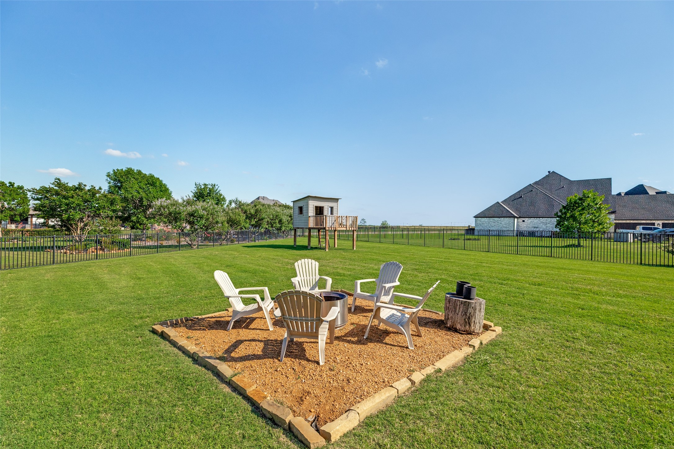 1212 Karsten Ridge Pass Gunter TX 75058