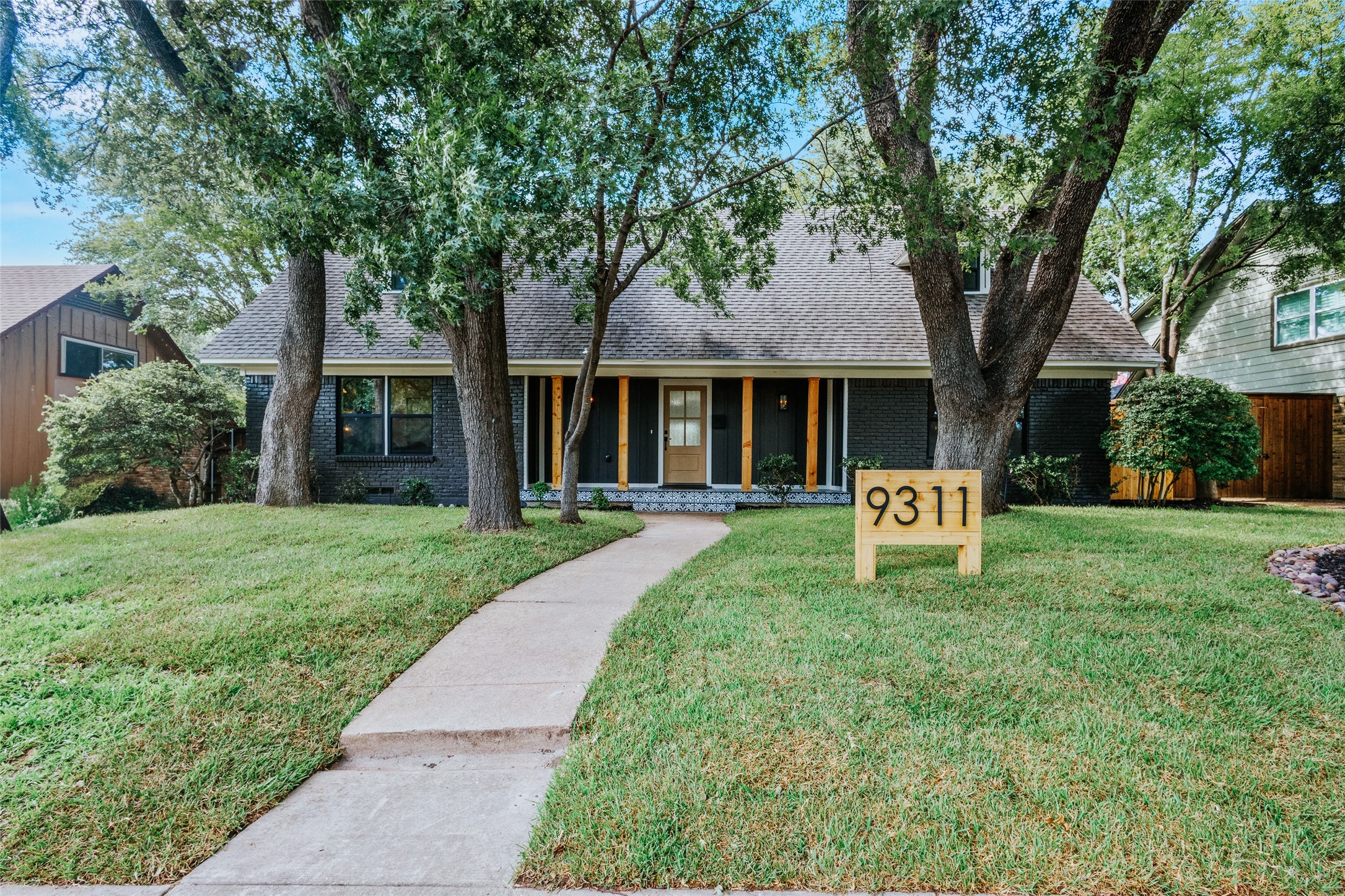 9311 Mercer Drive Dallas TX 75228