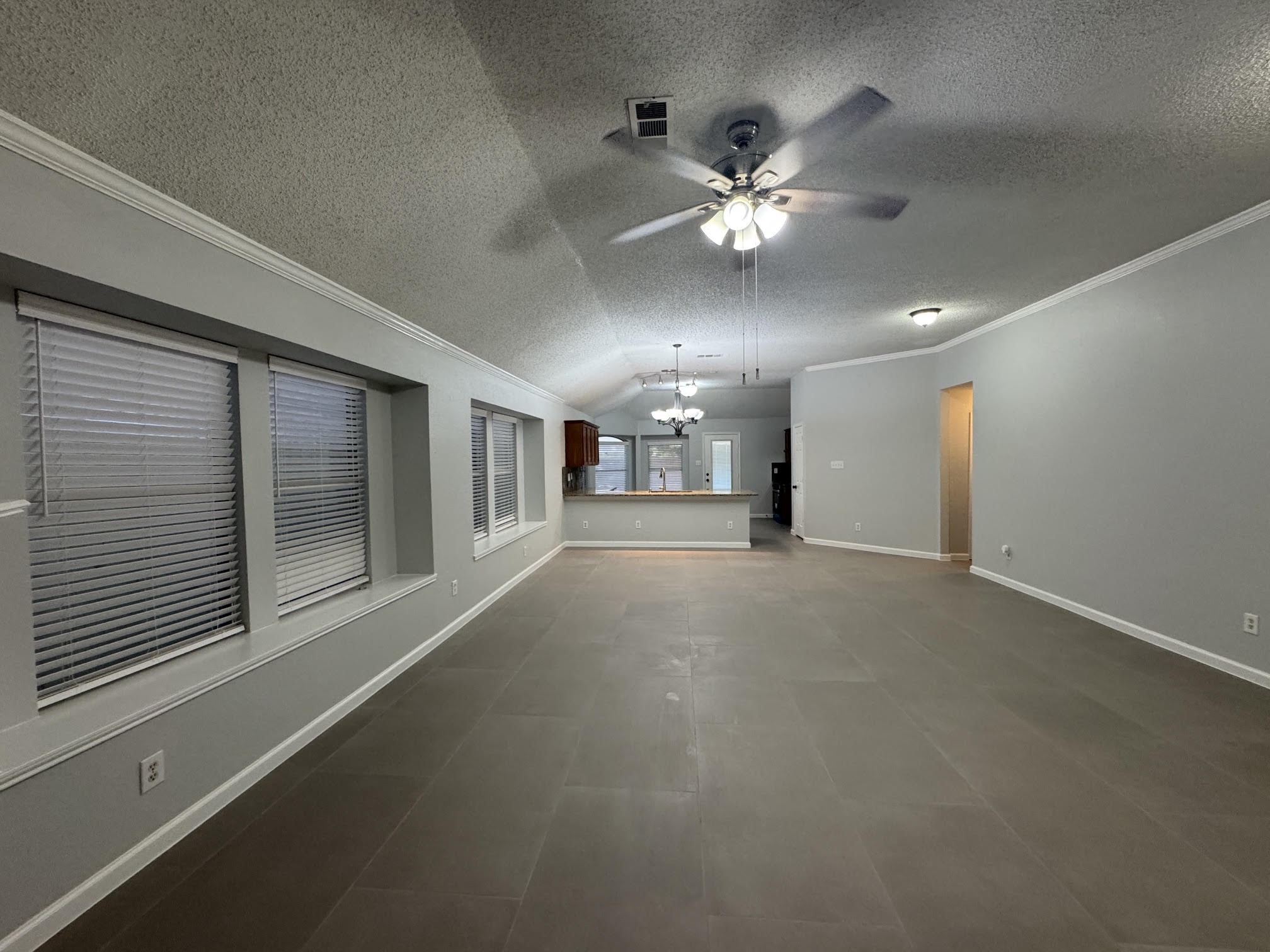 5616 Indian Hill Drive Arlington TX 76018