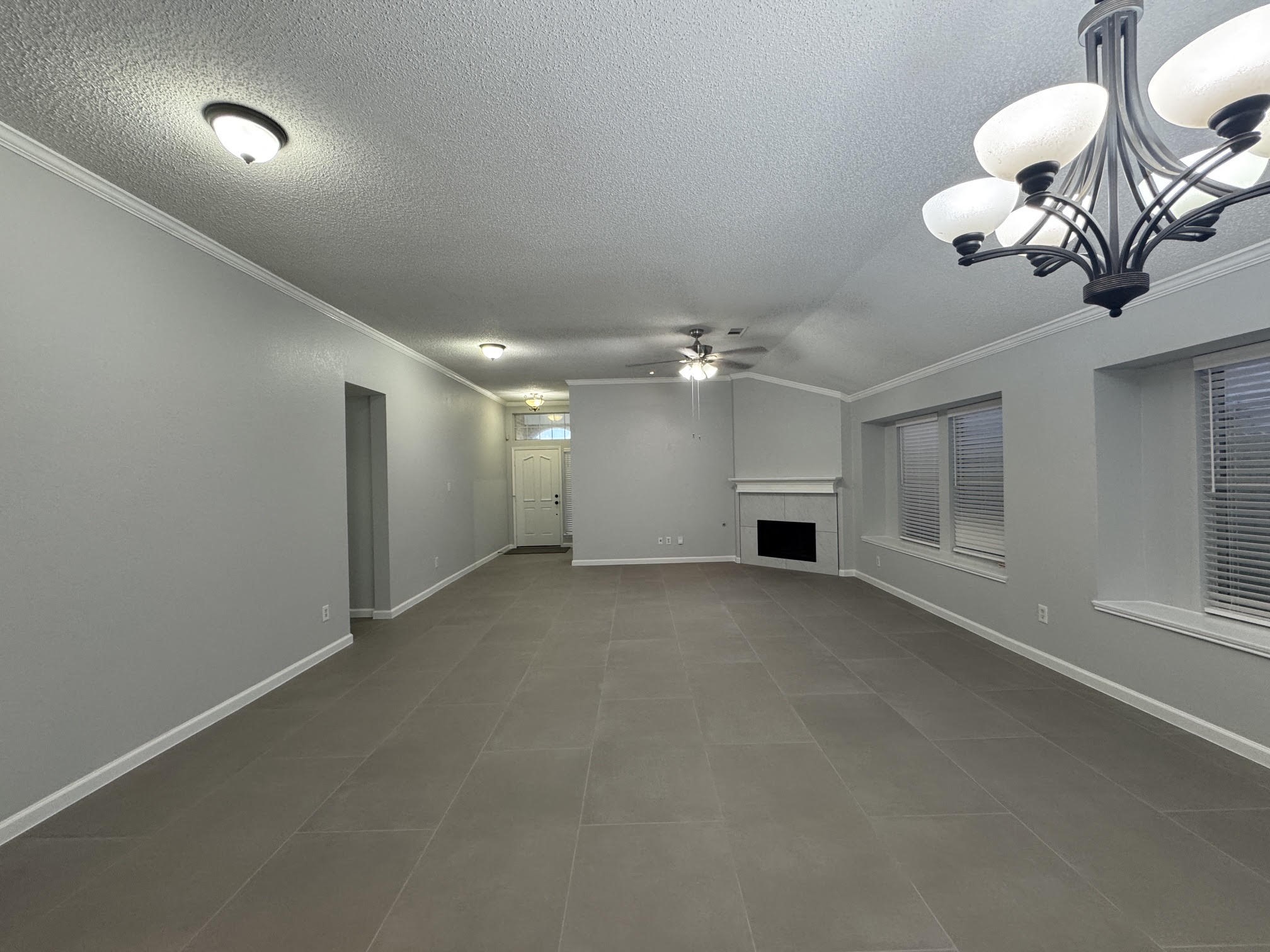 5616 Indian Hill Drive Arlington TX 76018
