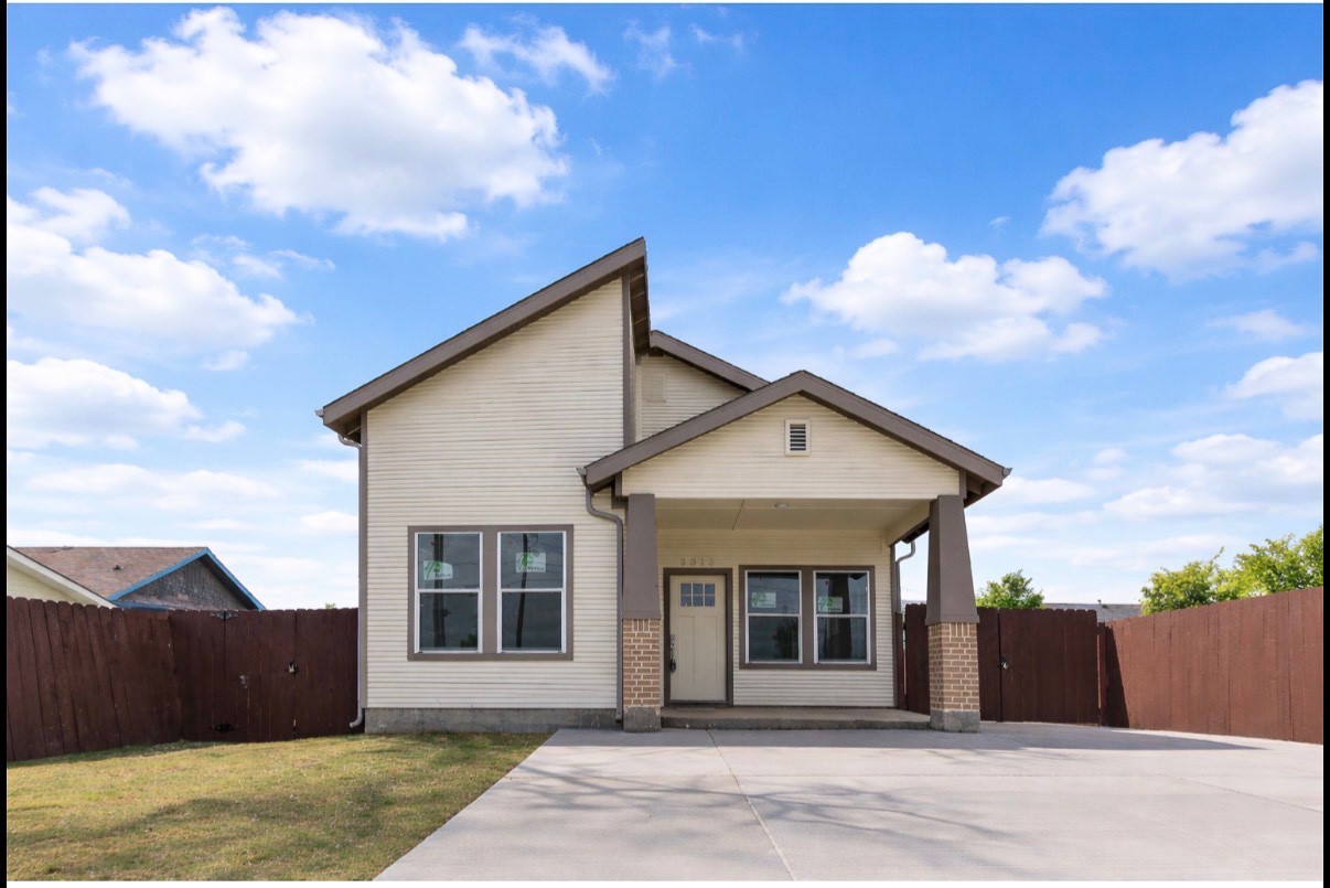 3313 Meadow Street Dallas TX 75215
