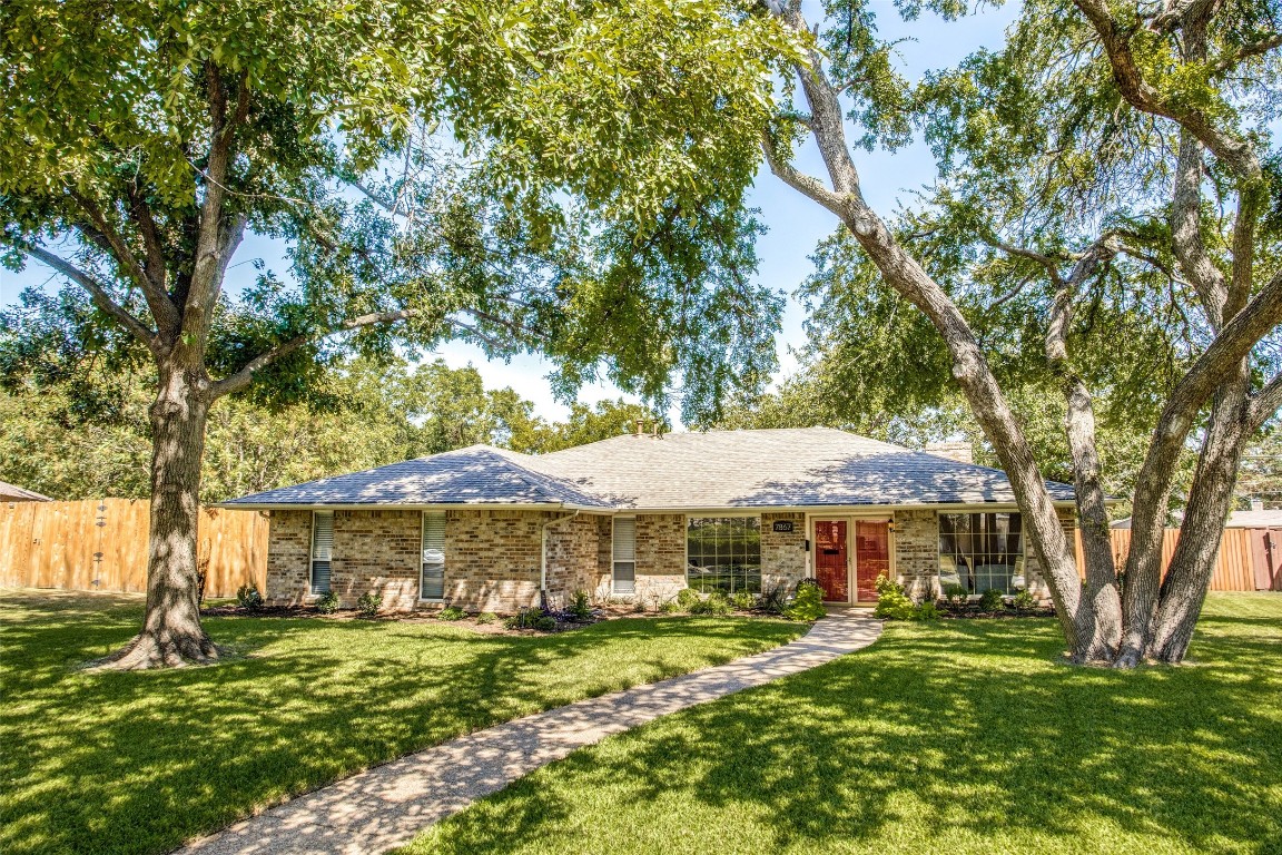 7867 La Sobrina Drive Dallas TX 75248