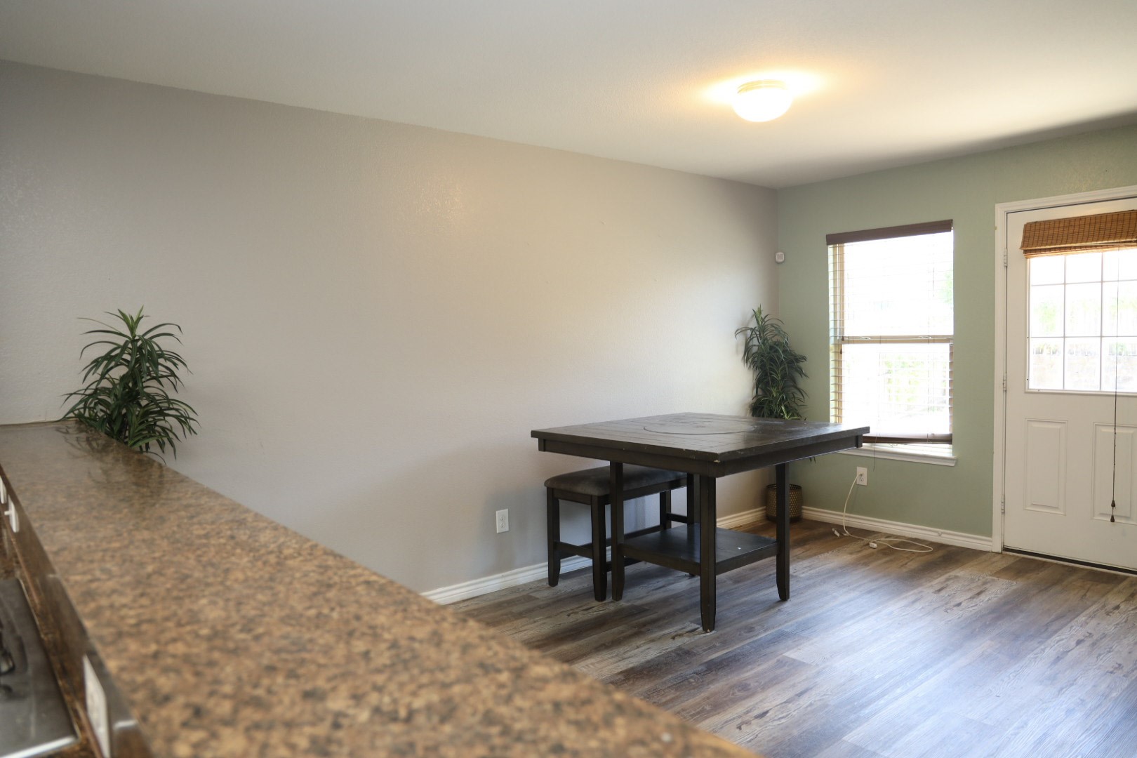 512 Tunnel Street Cedar Hill TX 75104