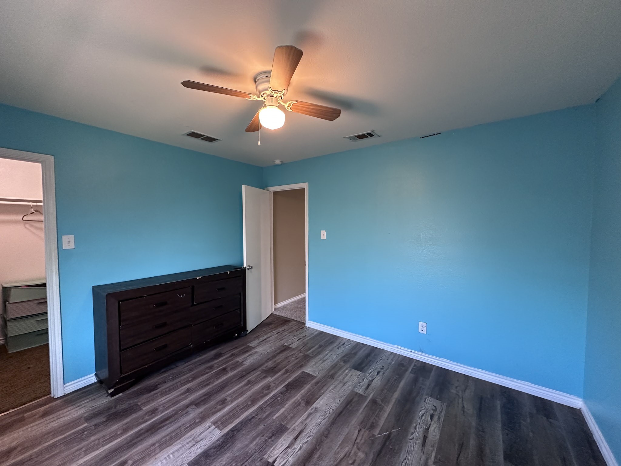 512 Tunnel Street Cedar Hill TX 75104