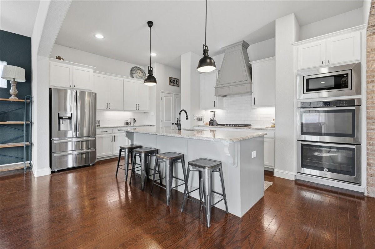 212 Blue Stem Lane Aledo TX 76008