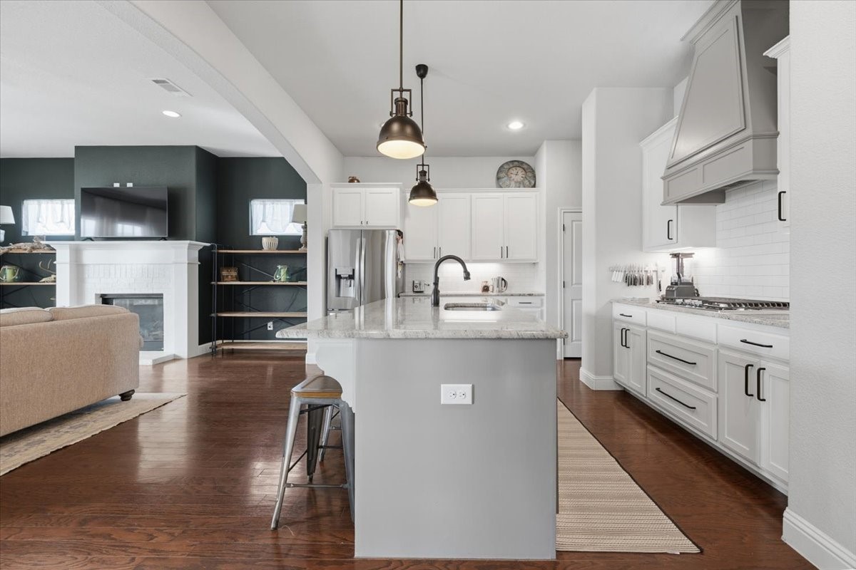 212 Blue Stem Lane Aledo TX 76008