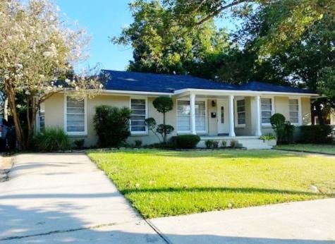 407 E 9th Street Bonham TX 75418