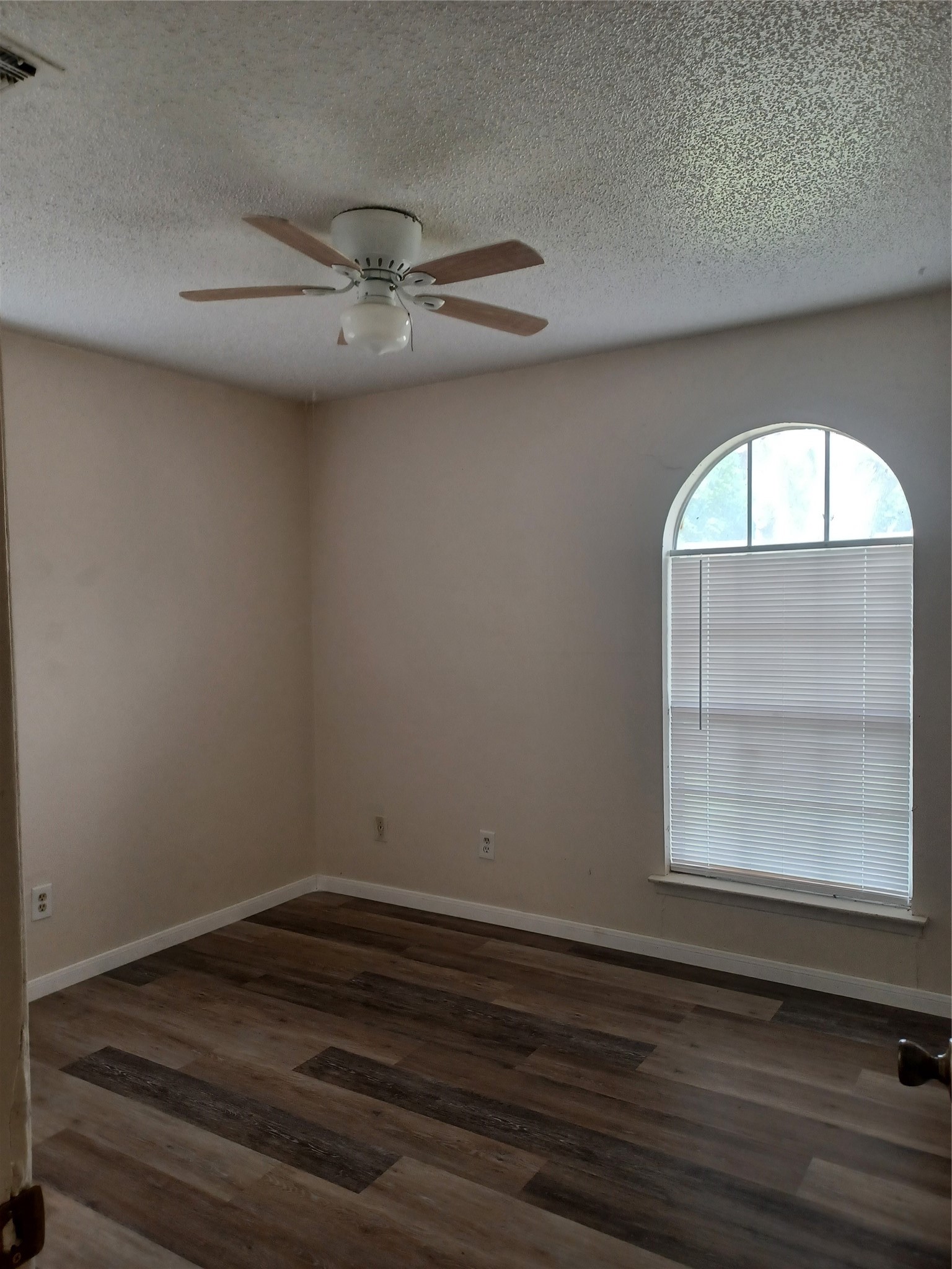 6909 Maryhill Road Forest Hill TX 76140