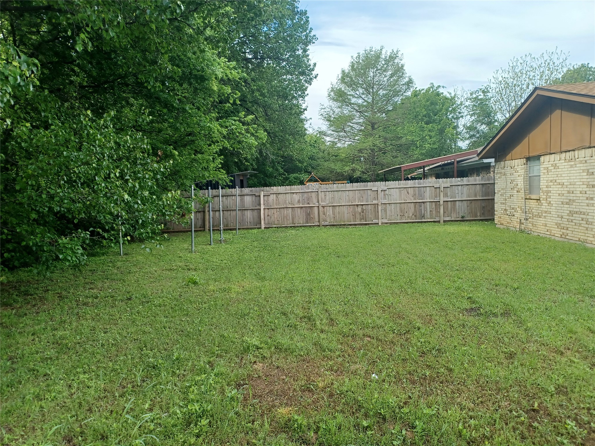 6909 Maryhill Road Forest Hill TX 76140