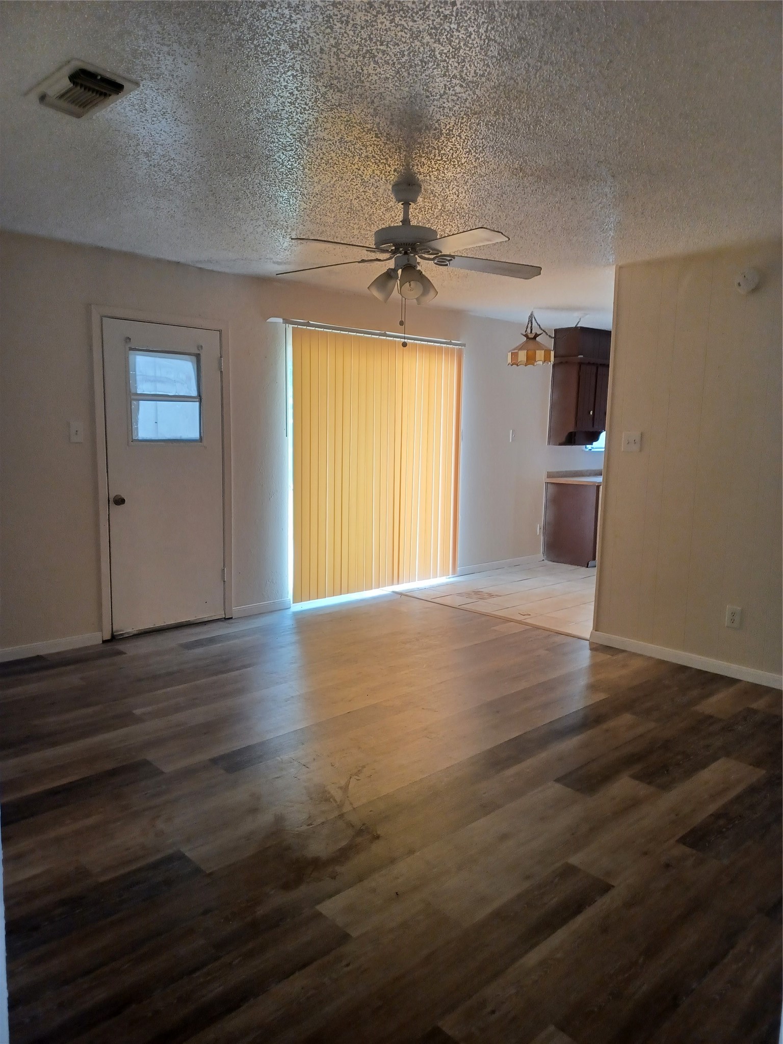 6909 Maryhill Road Forest Hill TX 76140