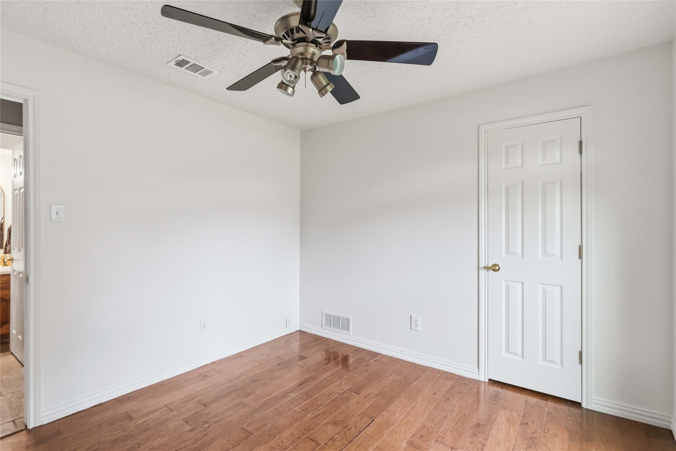 200 Sunny Crest Drive Murphy TX 75094