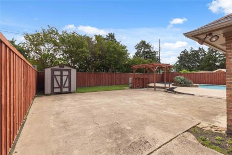 200 Sunny Crest Drive Murphy TX 75094