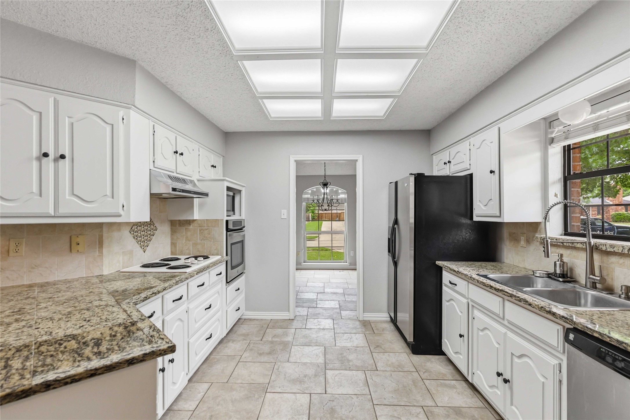 200 Sunny Crest Drive Murphy TX 75094