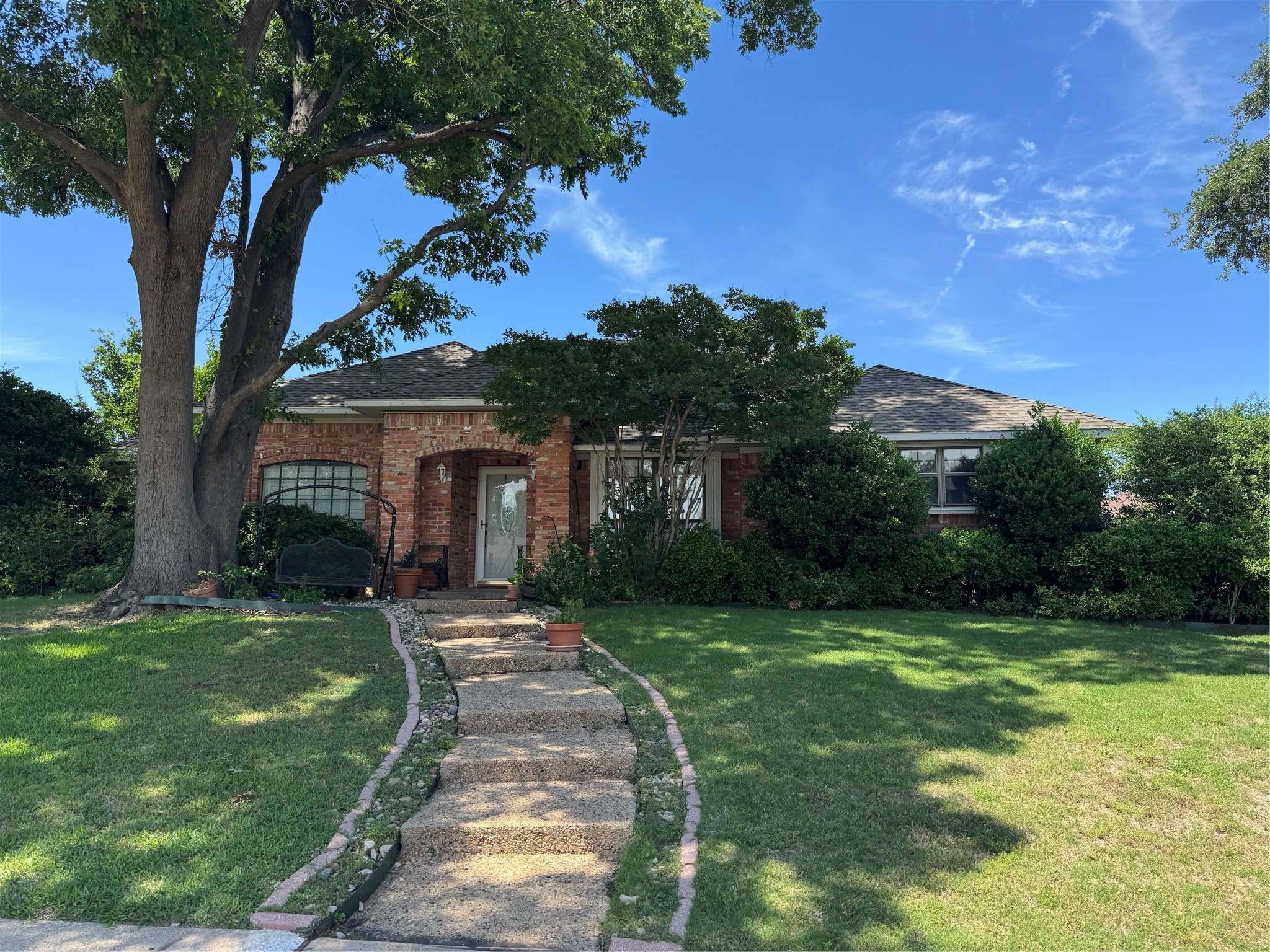 2317 Cliffside Drive Plano TX 75023