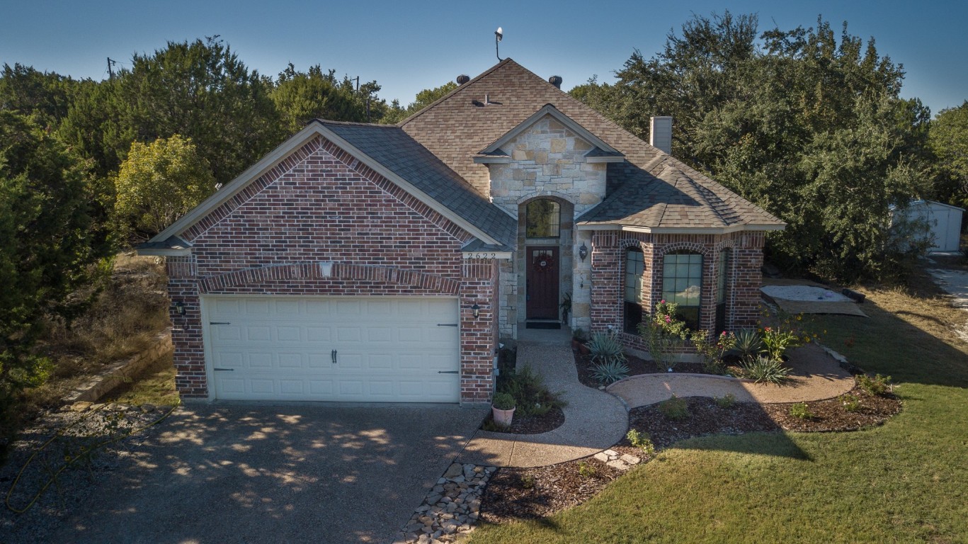 2622 Austin Drive Granbury TX 76048
