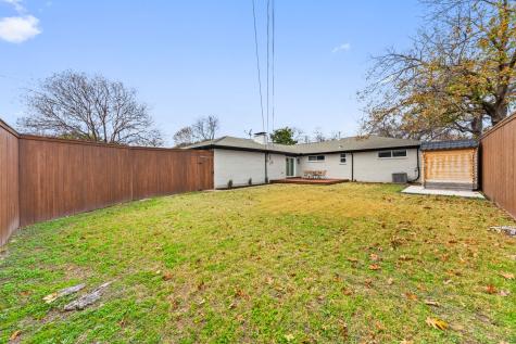 8426 Bocowood Drive Dallas TX 75228