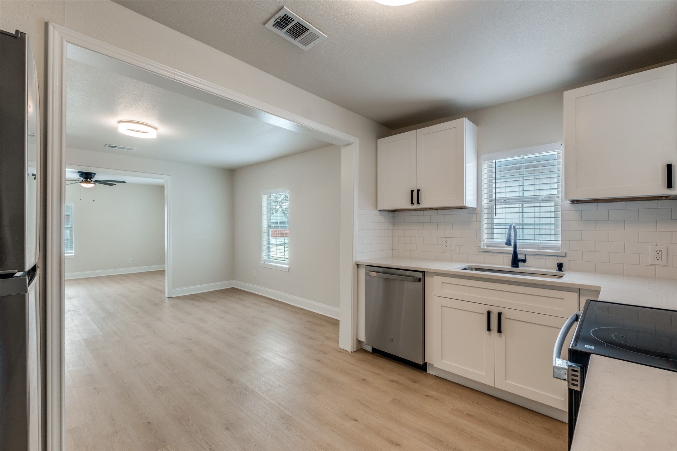 2415 Dathe Street Dallas TX 75215