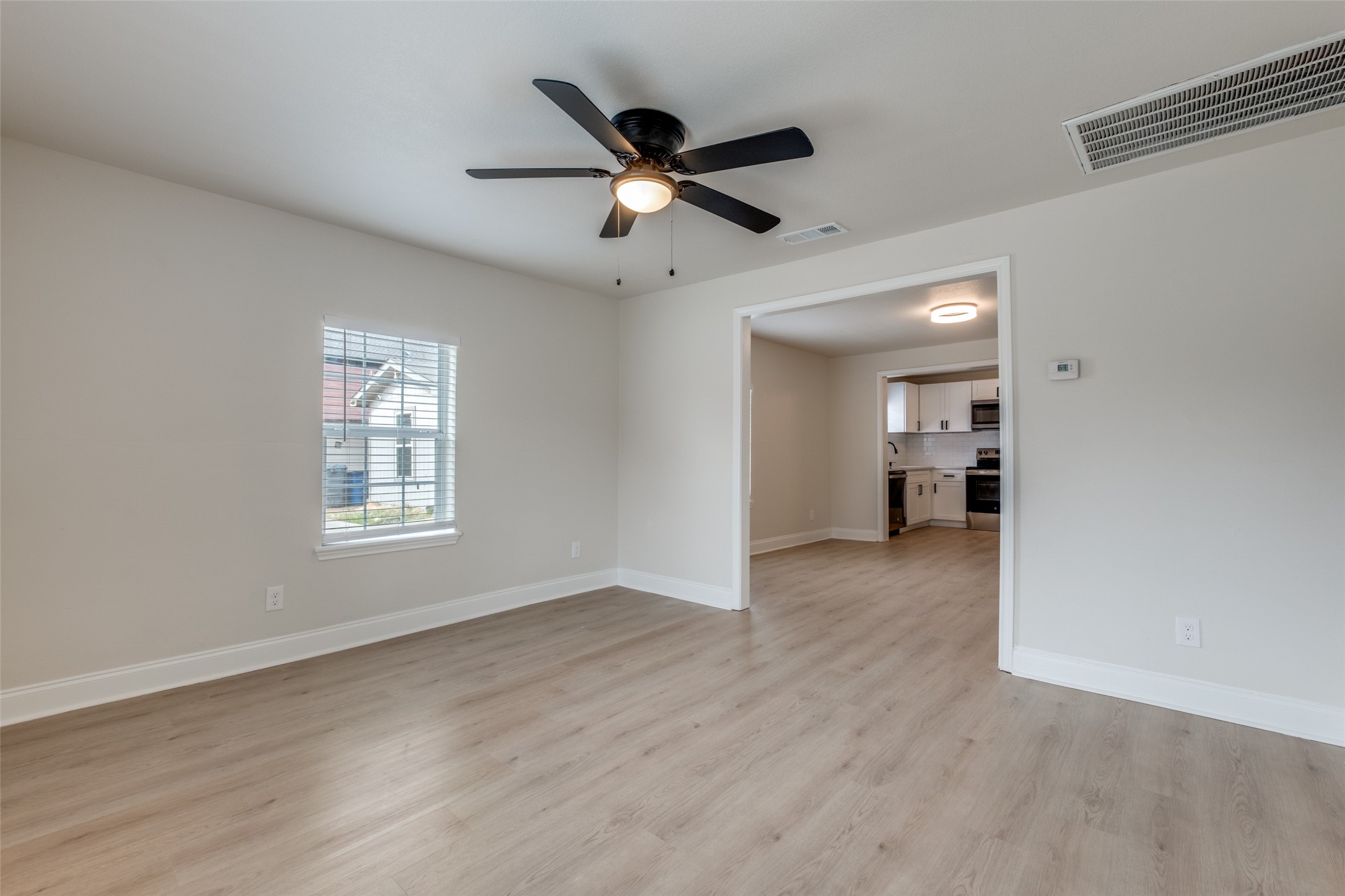 2415 Dathe Street Dallas TX 75215