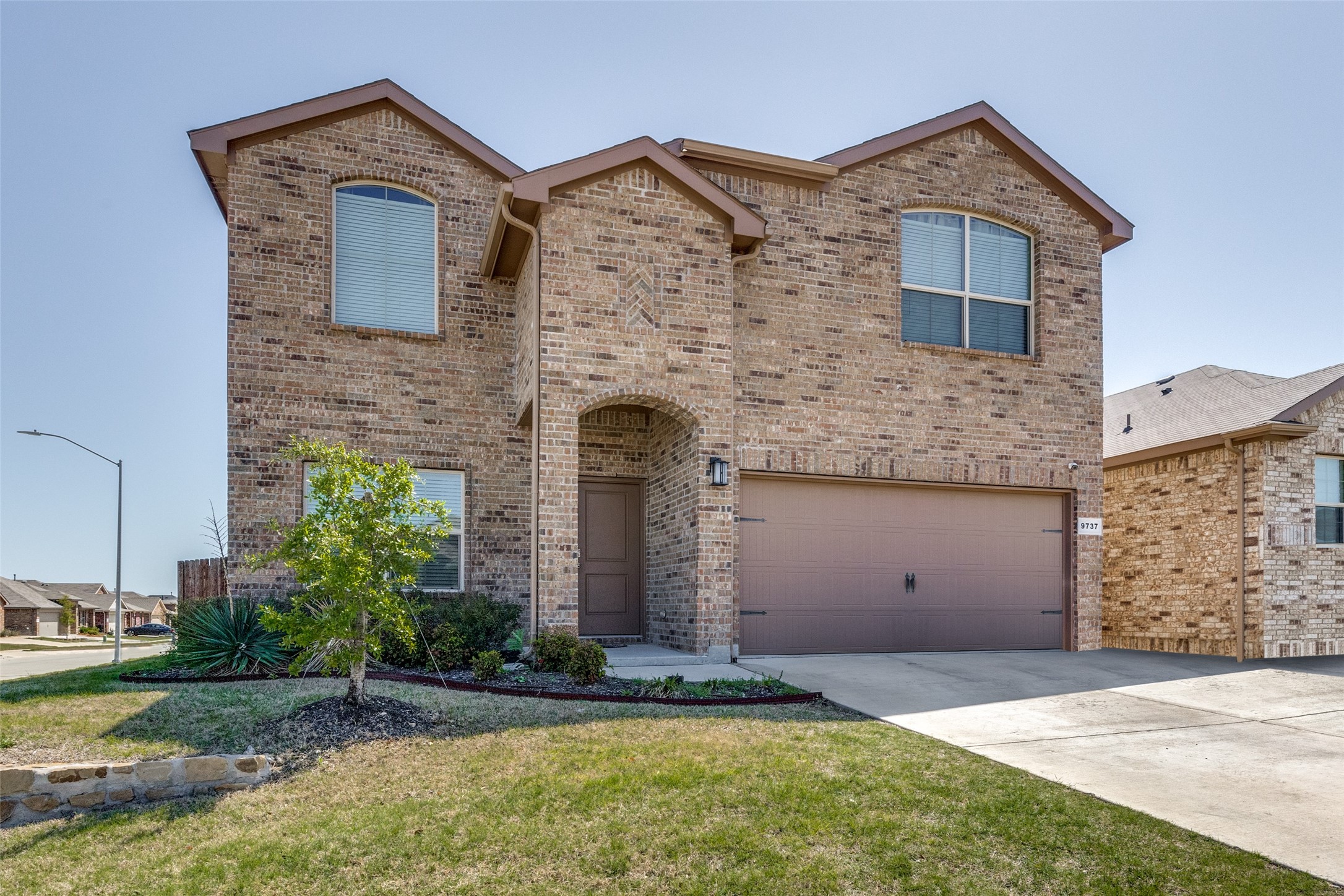9737 Walnut Cove Drive Fort Worth TX 76108