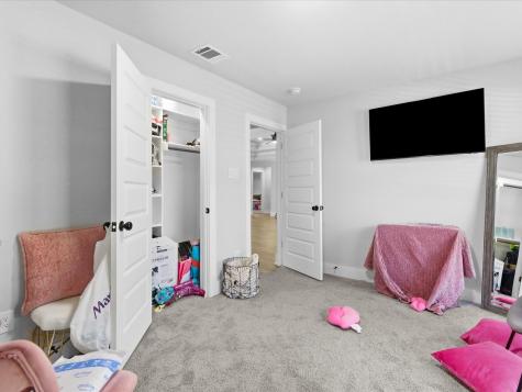 240 Wesley Drive Desoto TX 75115