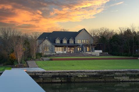 211 Deer Valley Mabank TX 75147