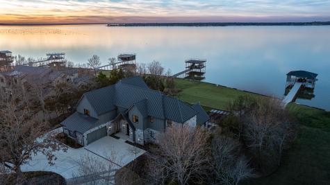 211 Deer Valley Mabank TX 75147
