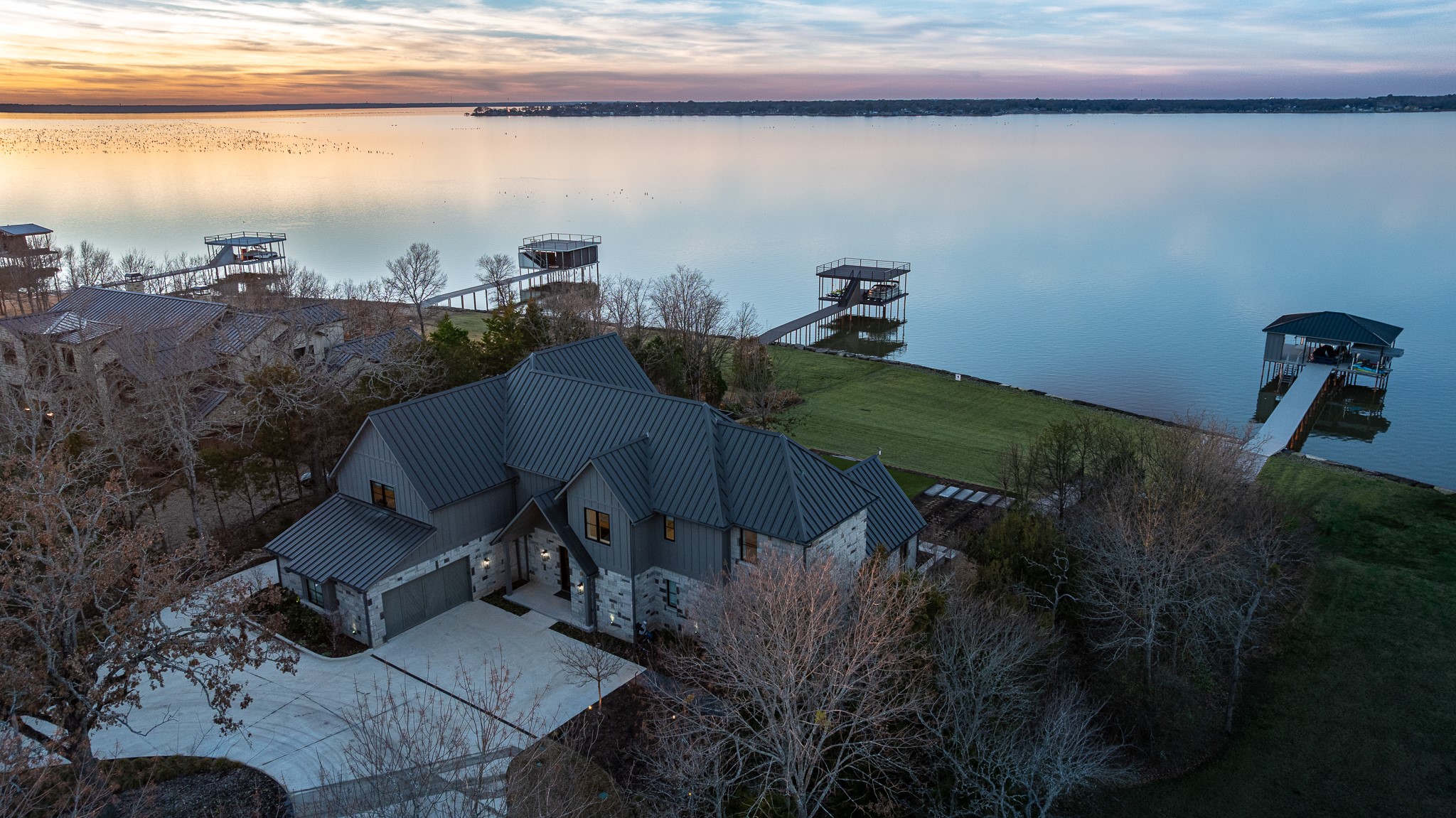 211 Deer Valley Mabank TX 75147